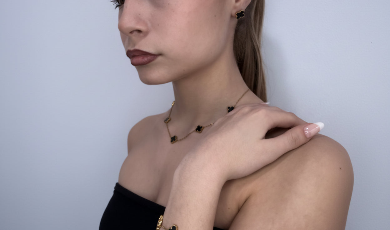 Petal Necklace