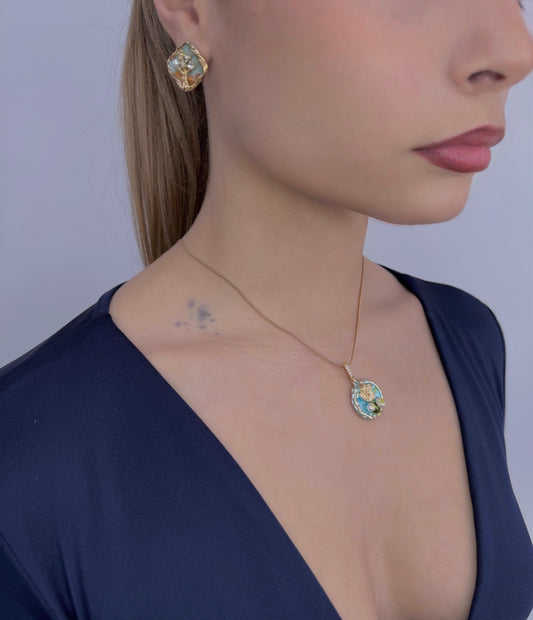 Iris Necklace
